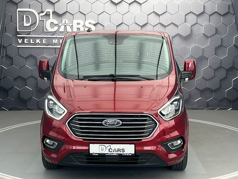 Ford Tourneo Custom 320 L2H1 Titanium 136 kW aut. - fotka 7 z 64