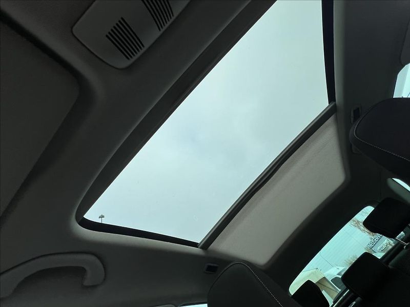 Škoda Rapid 1,6 TDi,Pano,DSG,TZ,Navi,DPH - fotka 15 z 21