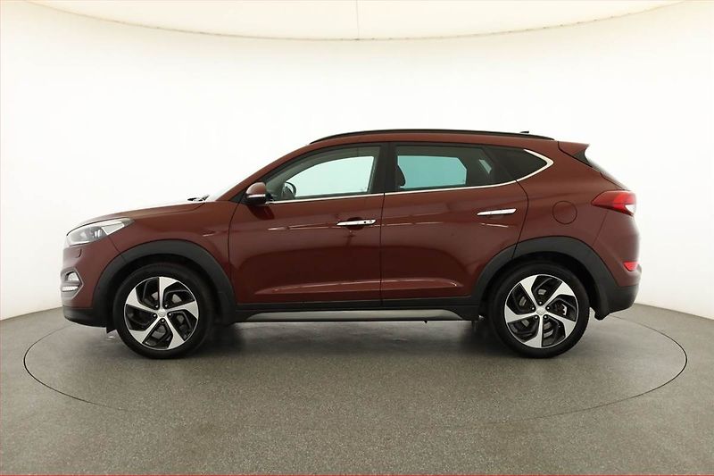 Hyundai Tucson (2016) Style 2.0 CRDi, 4X4, Automat - fotka 3 z 21