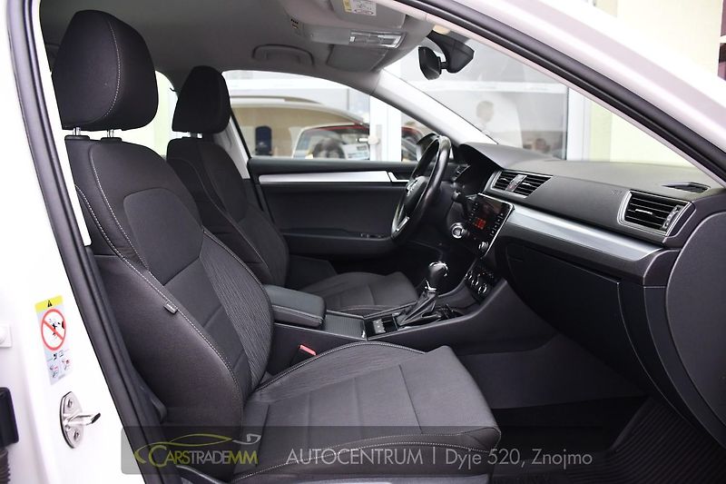 Škoda Superb 2.0TDi  - fotka 17 z 58