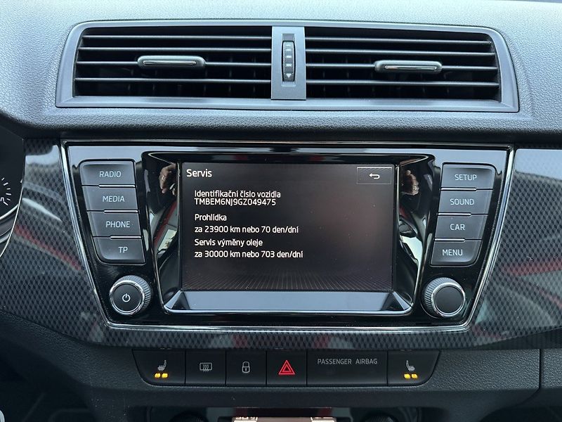 Škoda Fabia (2015) 1.2TSi Monte Carlo Panorama - fotka 14 z 49