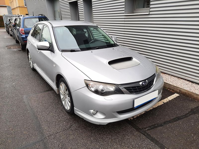 Subaru Impreza (2008) 2,5i-T WRX - fotka 23 z 28