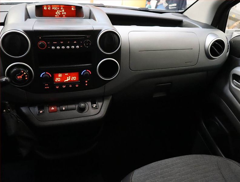 Citroën Berlingo (2016) XTR 1.6 BlueHDi, 5Míst, ČR - fotka 8 z 15