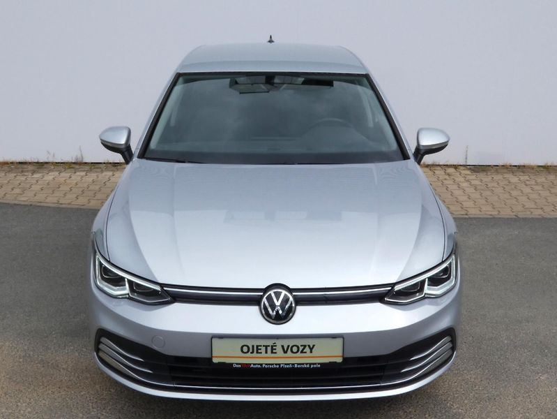 Volkswagen Golf (2021) Style 1,5 TSI 110KW - fotka 7 z 30