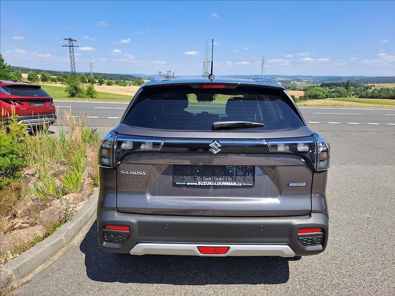 Suzuki S-Cross (2026) 1,4 Elegance AllGrip - fotka 4 z 17