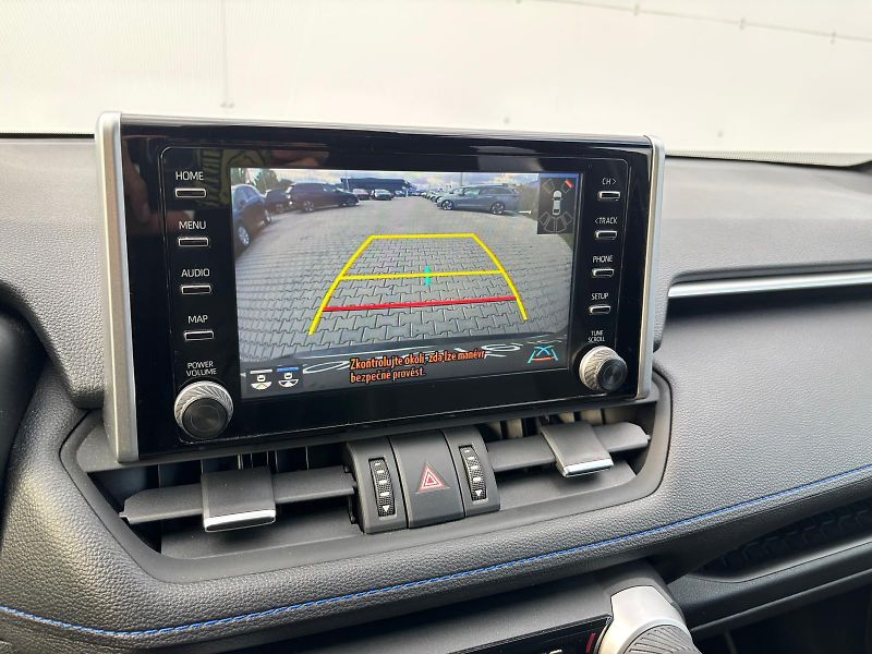 Toyota RAV4 2.5 HSD e-CVT FWD Selection - fotka 20 z 28