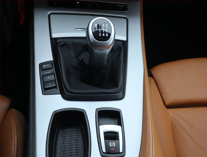 BMW Z4 (2013) sDrive20i, Kůže, Bi-Xenony - fotka 11 z 24