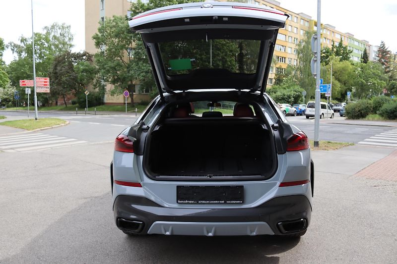 BMW X6 (2026) XDRIVE 40i G06 M-SPORT 280kW - fotka 38 z 50