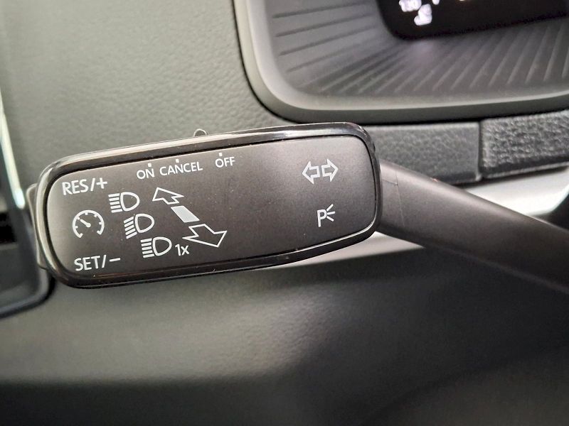 Škoda Karoq (2023) Ambition DSG 1,5TSi 110kW - fotka 19 z 32