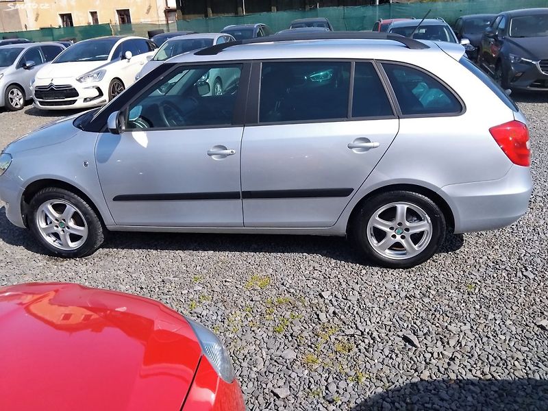 Škoda Fabia (2013) - fotka 8 z 36