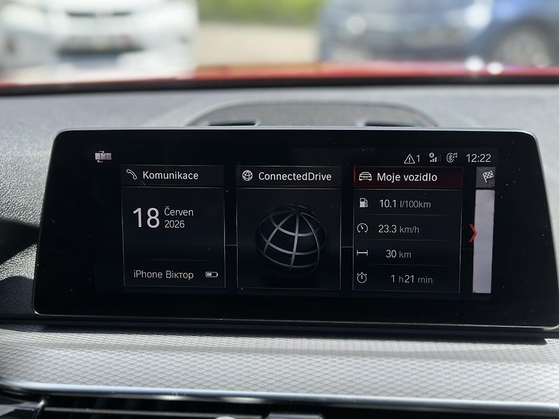 BMW Řada 5 (2019) BMW 530D 2019 - fotka 11 z 20