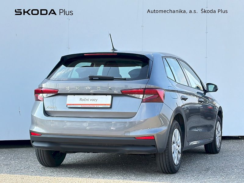 Škoda Fabia (2025) 1.0 TSI / 70 kW / SELECTION - fotka 2 z 35