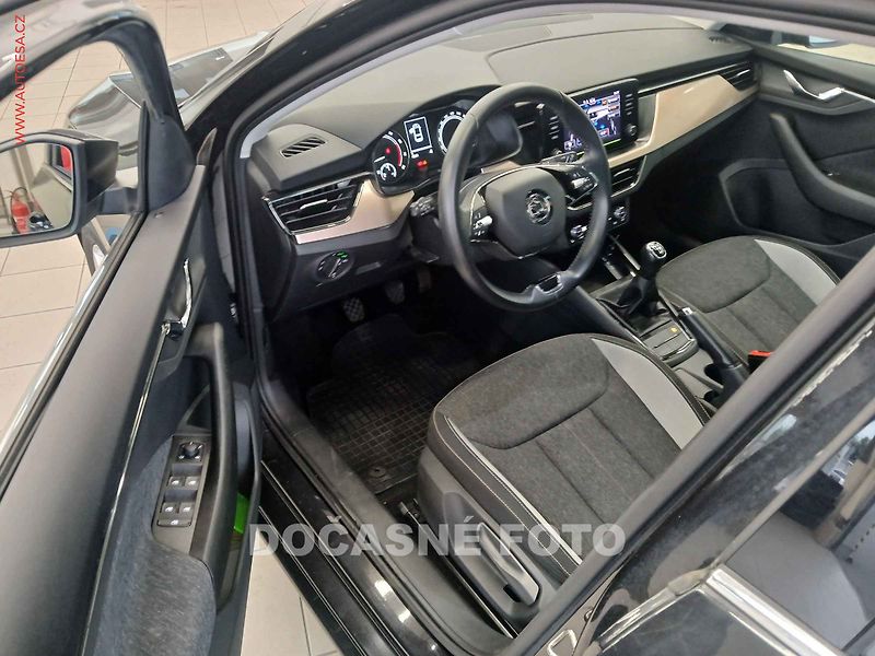 Škoda Scala (2020) 1.0 G-TEC, ČR, Style, LED - fotka 3 z 3