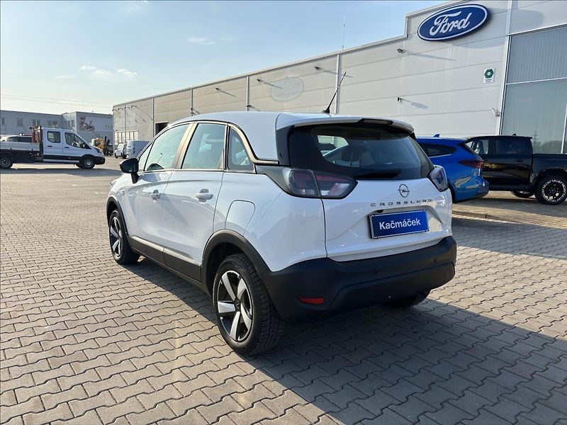Opel Crossland 1,2 EDITION F 12 XHT 96kW AUT - fotka 2 z 26