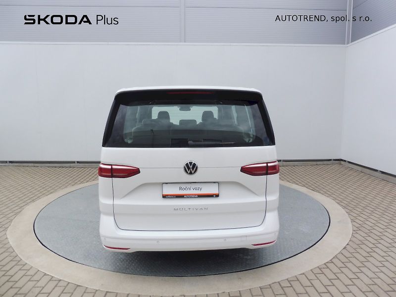 Volkswagen Multivan (2025) Long Life 2,0 TSI 150kW DSG - fotka 26 z 29