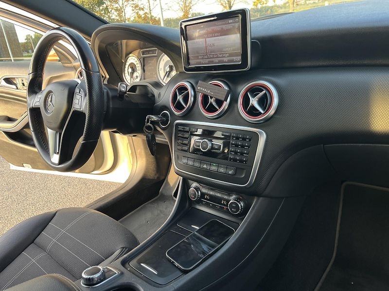 Mercedes-Benz Třídy A (2013) - fotka 13 z 24