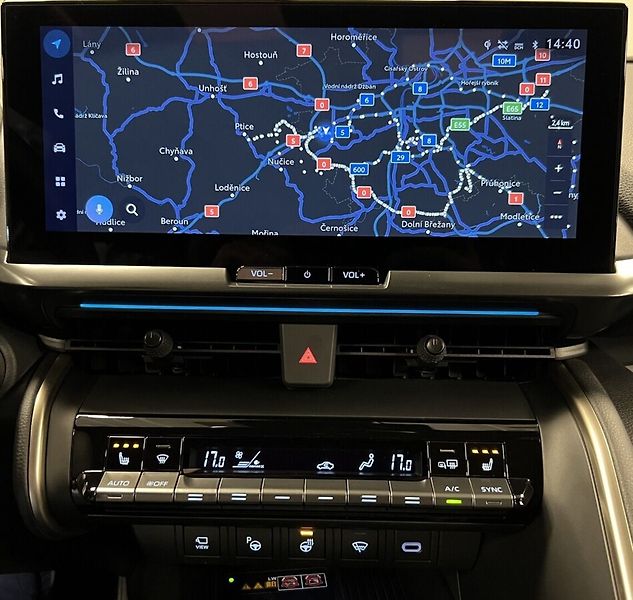 Toyota C-HR 2,0 HYBRID AT AWD EXECUTIVE PR - fotka 7 z 19