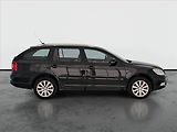Škoda Octavia (2009) 2.0 TDI, 4X4, Xenony - náhled 6