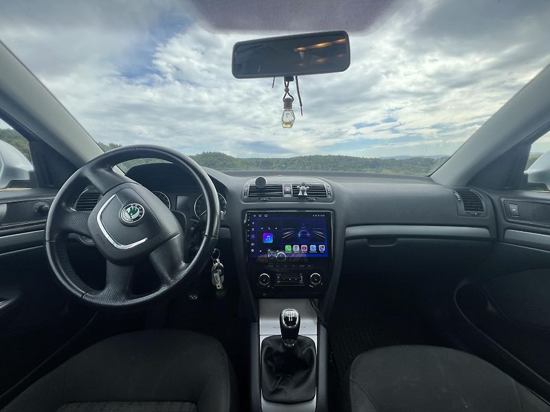 Škoda Octavia (2010) Combi  - fotka 4 z 14