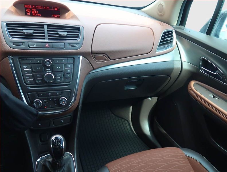 Opel Mokka (2015) Elegance 1.4 Turbo, LPG - fotka 12 z 15