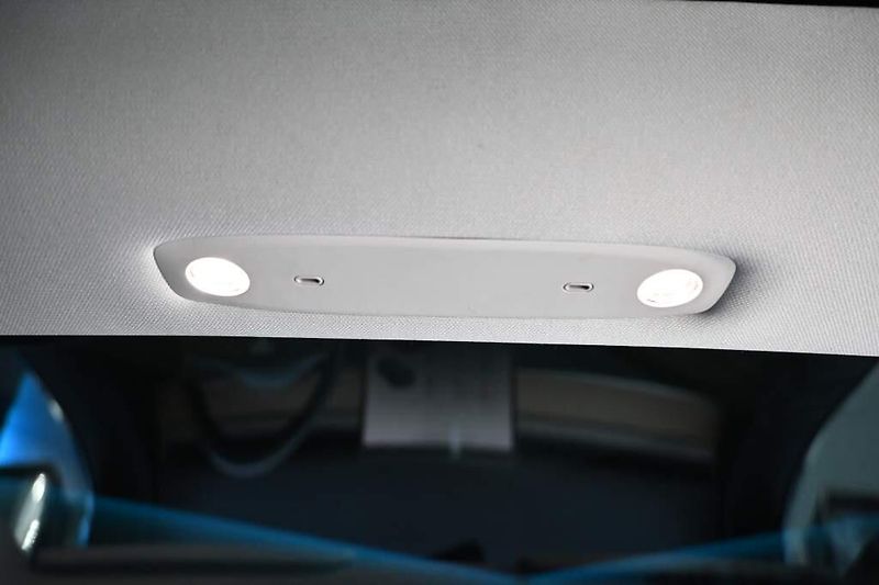 Tesla Model 3 (2019) RWD LED Kamera Range Plus 225K - fotka 27 z 34