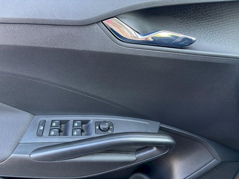 Škoda Fabia (2025) 1.0 MPI / 59kW / SELECTION - fotka 14 z 33