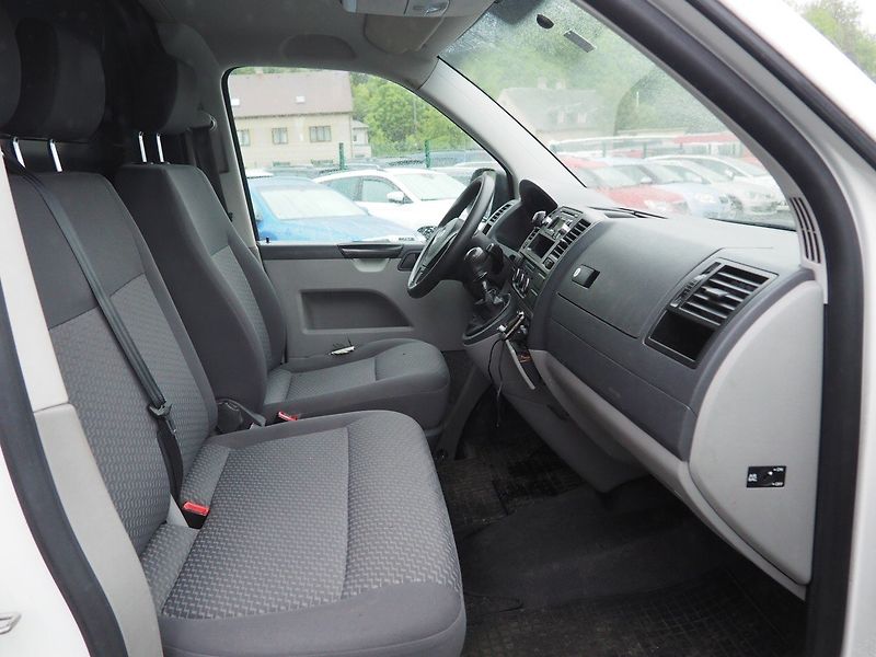 Volkswagen Transporter (2014) 2.0TDI, 75kW - fotka 17 z 30