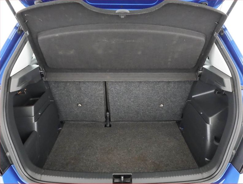 Škoda Fabia (2015) Ambition 1.4 TDI, Tempomat - fotka 17 z 18