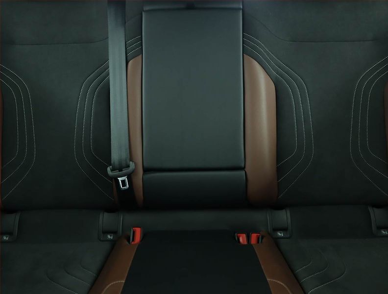 Volkswagen ID.5 (2022) Pro Perf. (82 kWh), SoH 98% - fotka 10 z 18