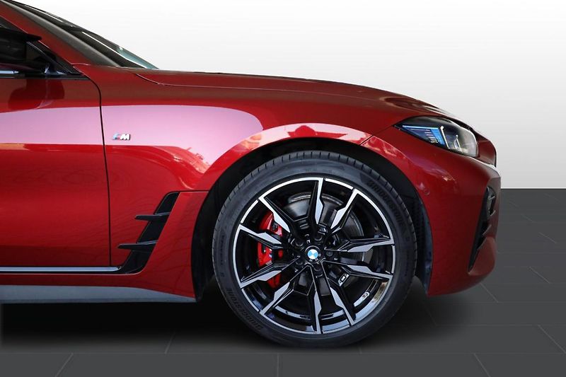 BMW Řada 4 M440i xDrive Gran Coupé - fotka 7 z 29