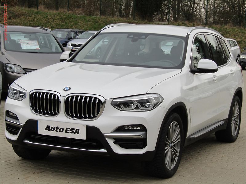 BMW X3 (2021) 2.0d xDrive20d, ČR, AT, navi - fotka 3 z 21
