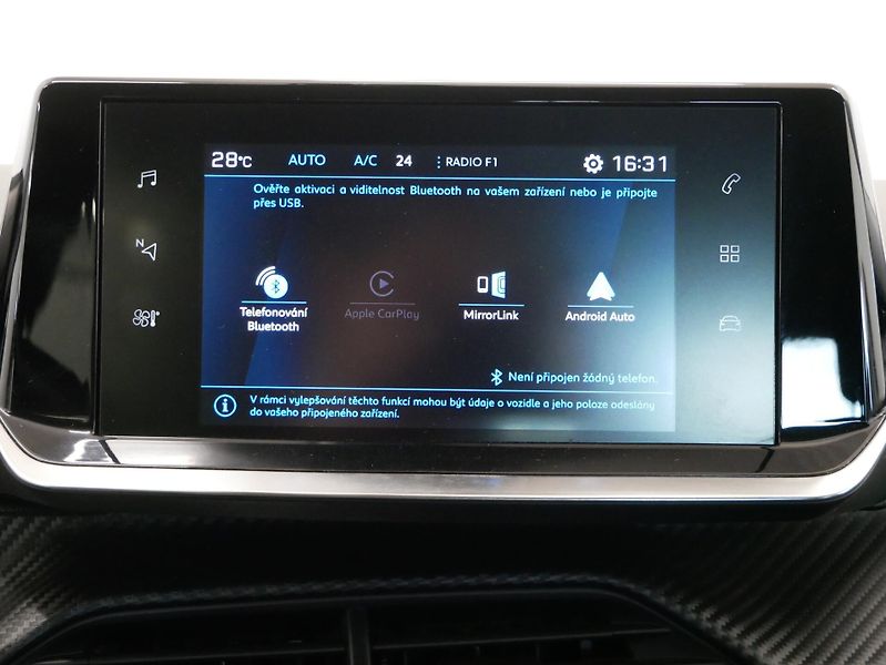 Peugeot 2008 - fotka 20 z 26