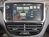 Peugeot 208 (2016) ALLURE Automat 1,2i 60kW - náhled 19