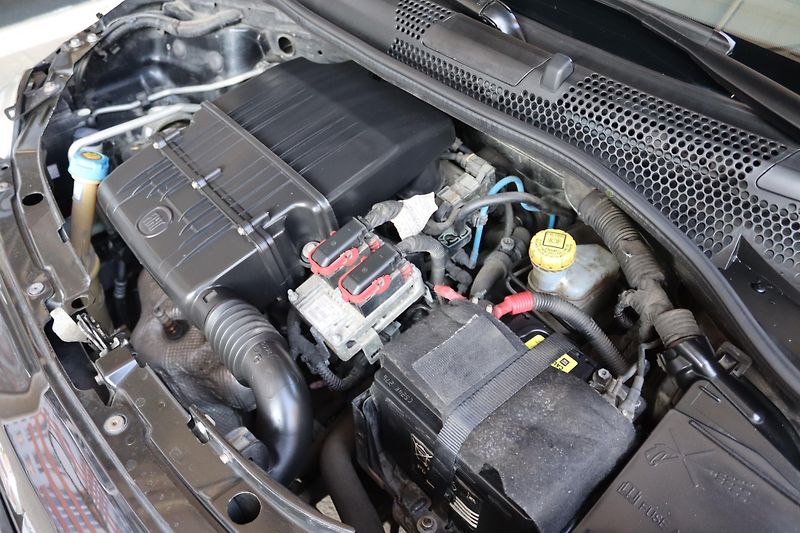 Fiat 500C CABRIO KRÁSNÉ SVEZENÍ - fotka 48 z 48