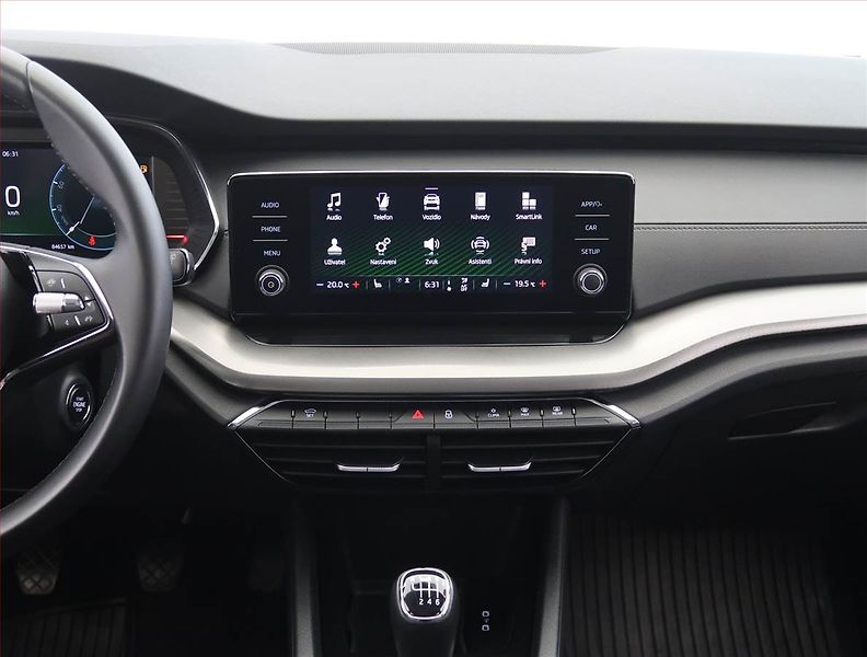 Škoda Octavia (2023) Ambition 2.0 TDI, ČR,1.maj - fotka 12 z 24