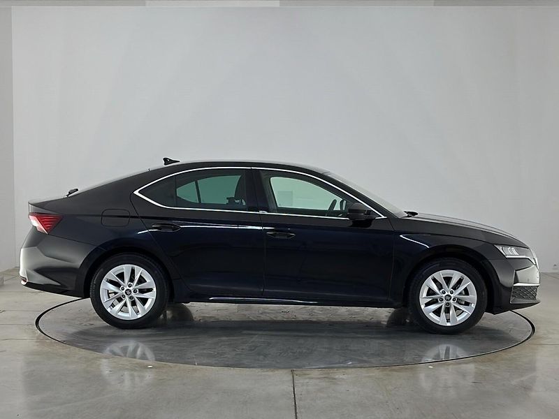 Škoda Octavia Top Selection DSG - fotka 16 z 29