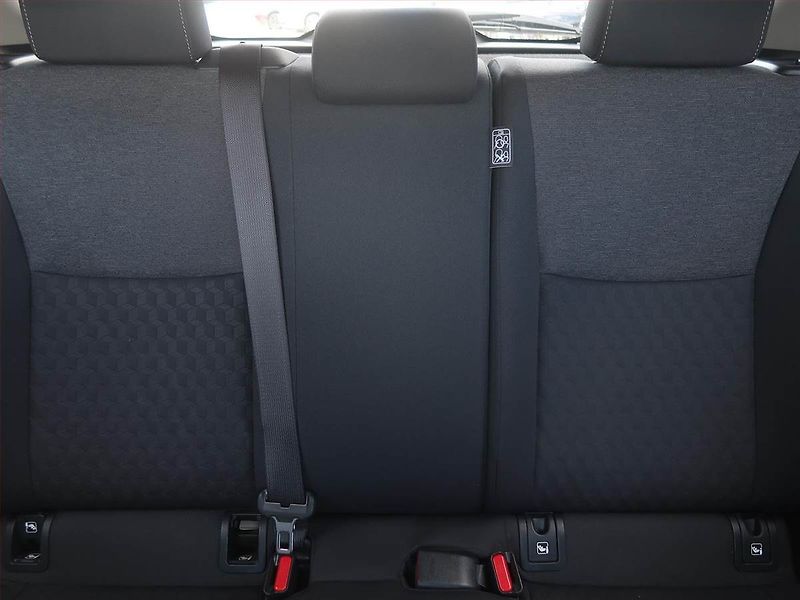 Toyota Yaris (2021) 1.5 VVT-i Hybrid, Automat - fotka 10 z 18