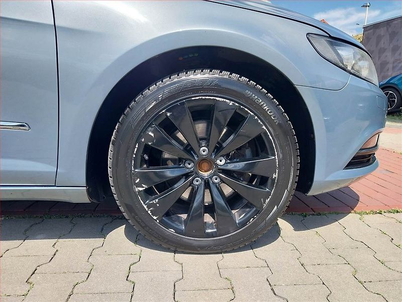 Volkswagen CC (2012) Comfortline 2.0 TDI, Automat - fotka 13 z 21