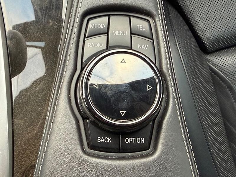BMW Řada 6 650i xDrive, GC,CZ,TOP VÝBAVA - fotka 19 z 37