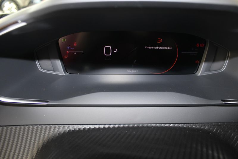 Peugeot 2008 (2026) 2008 ALLURE Hybrid 145 e-DCS6 - fotka 12 z 17