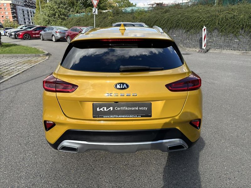 Kia XCeed 1,5 TGDi Spring Edition ZÁRUKA - fotka 4 z 46