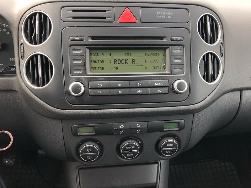 Volkswagen Golf Plus A 1.9 TDI - fotka 19 z 28