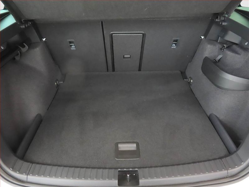 Škoda Karoq (2022) Sportline 1.5 TSI - fotka 13 z 14