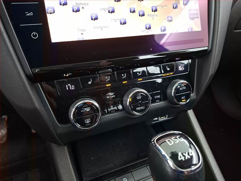 Škoda Octavia (2018) Laurin&Klement 2.0 TDI, 4X4 - fotka 16 z 21