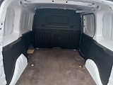 Opel Combo 1.2T - náhled 18