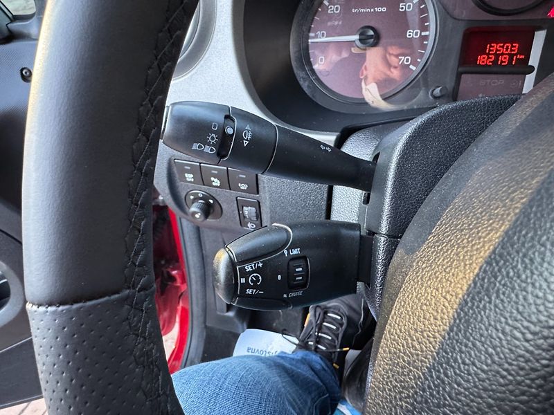 Citroën Berlingo (2012) 1.6 HDi Multispace - fotka 20 z 25