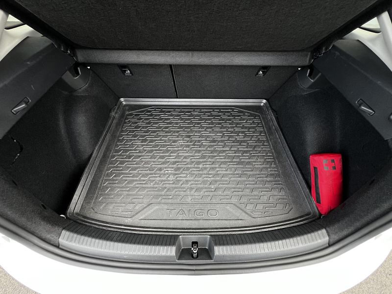 Volkswagen Taigo 1.5TSI 110kW DSG Style DPH - fotka 26 z 27