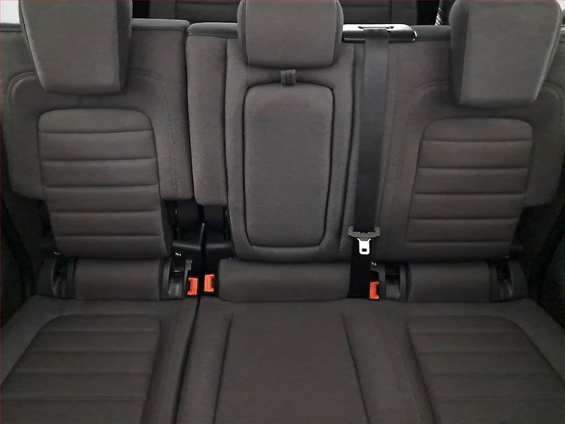 Ford Tourneo Connect (2019) Maxi Titanium 1.5 EcoBlue - fotka 10 z 19