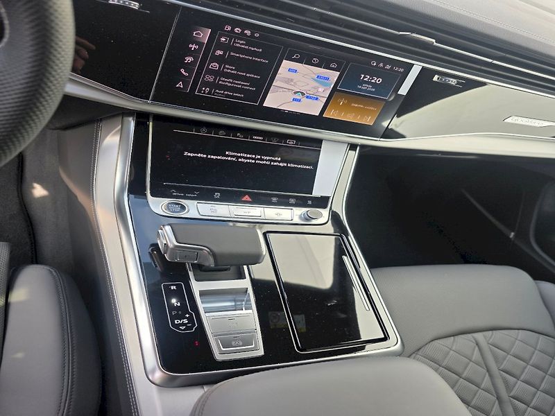 Audi Q8 (2025) SUV 50 TDI quattro - fotka 10 z 26