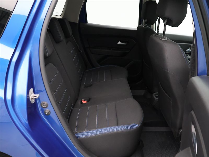 Dacia Duster 1,0 TCe 74kW LPG Klima CZ 1.Ma - fotka 13 z 29